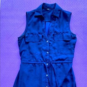 Sleeveless short buttoned dress - navy blue